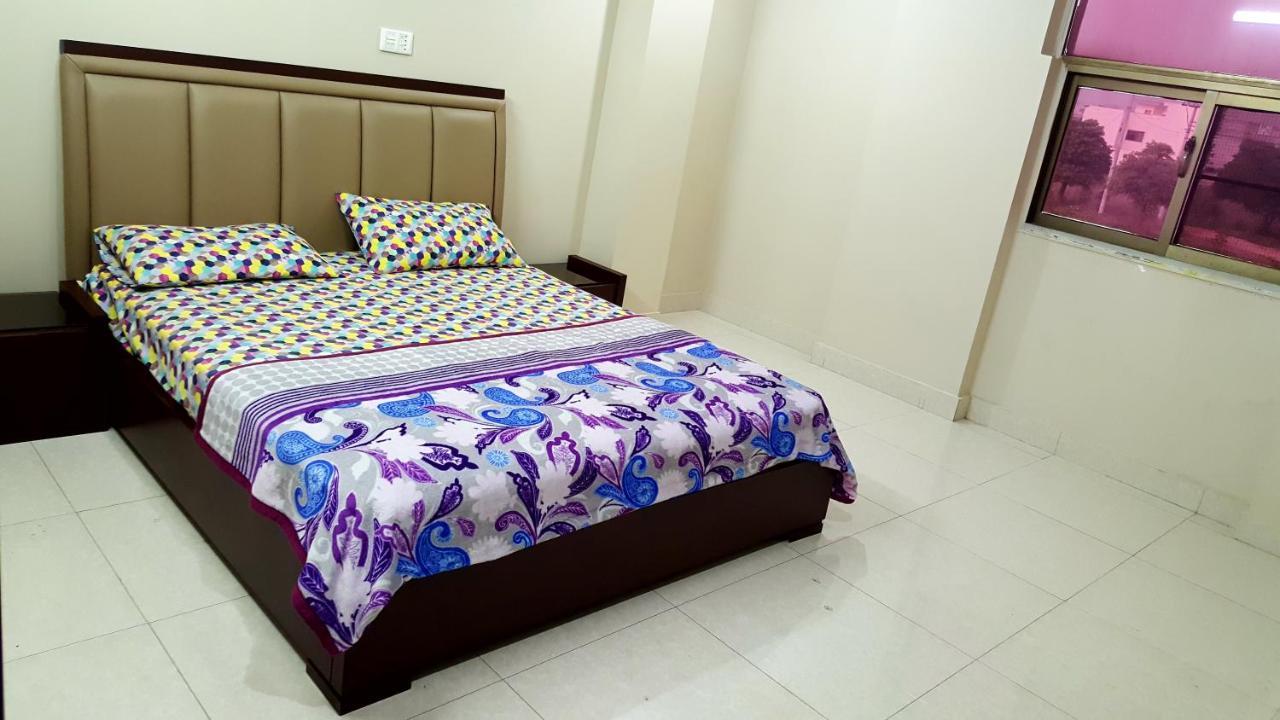 • Faizi Furnished Apartments Faisalabad Eksteriør bilde